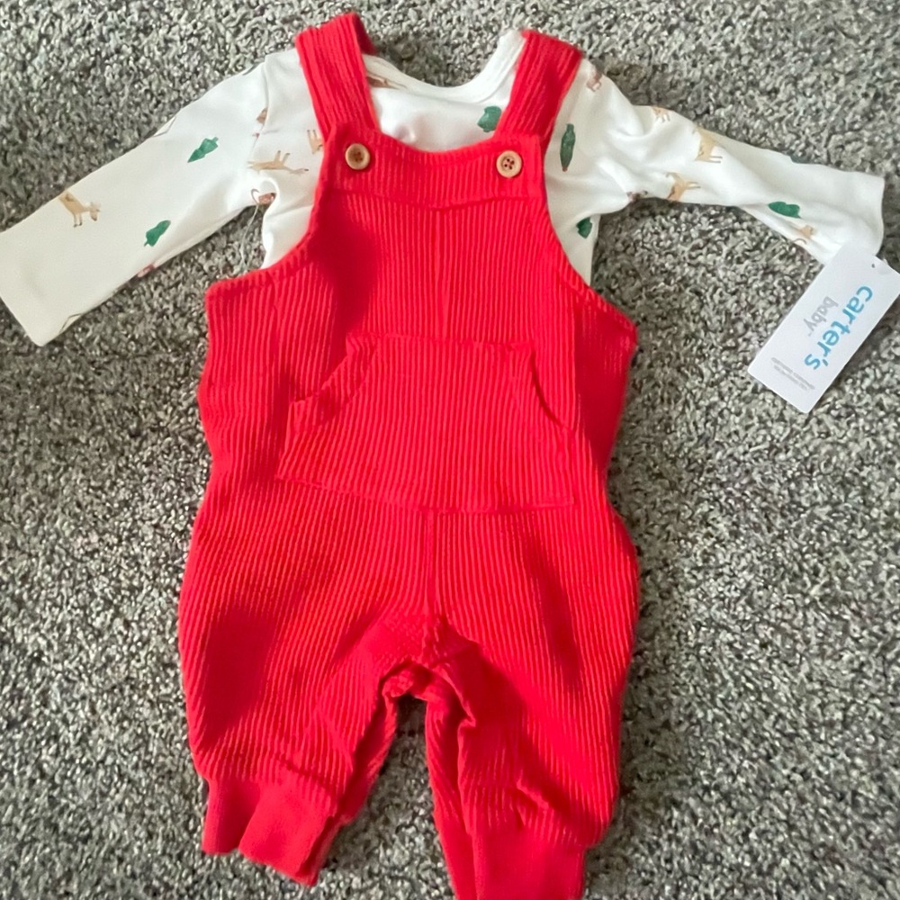 Carters NWT holiday outfit newborn